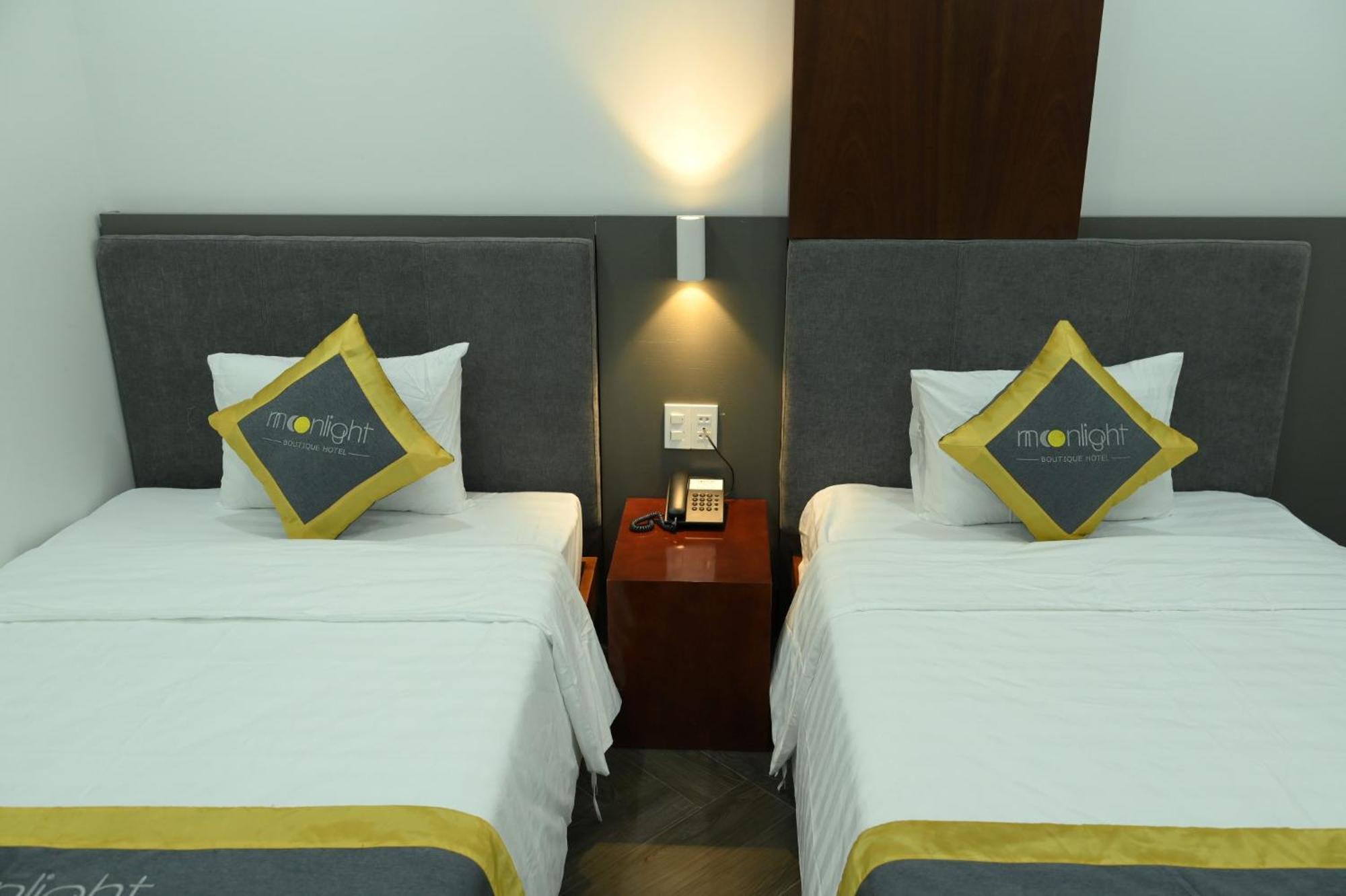Moonlight Boutique Hotel Hue Bagian luar foto